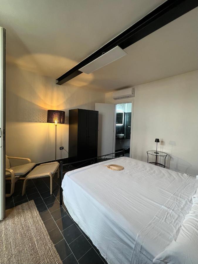 Hotel Beach House Scalzone Castel Volturno Exterior foto