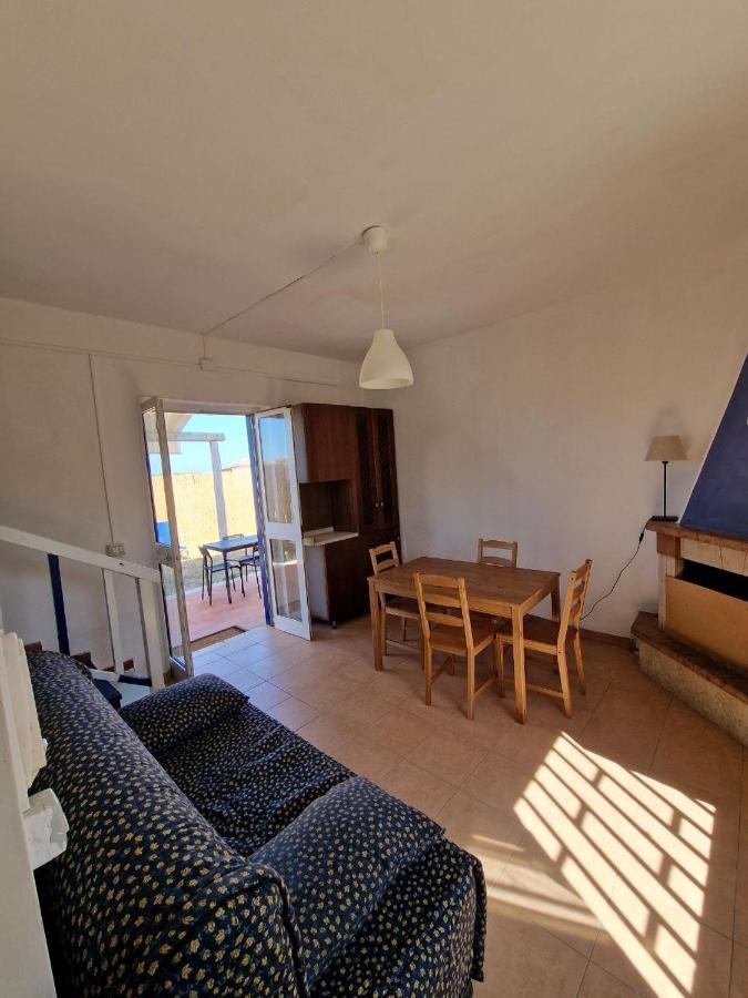 Hotel Beach House Scalzone Castel Volturno Exterior foto