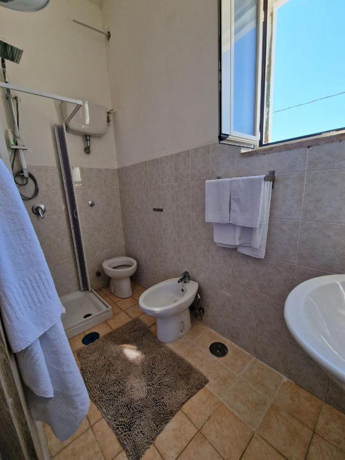 Hotel Beach House Scalzone Castel Volturno Exterior foto