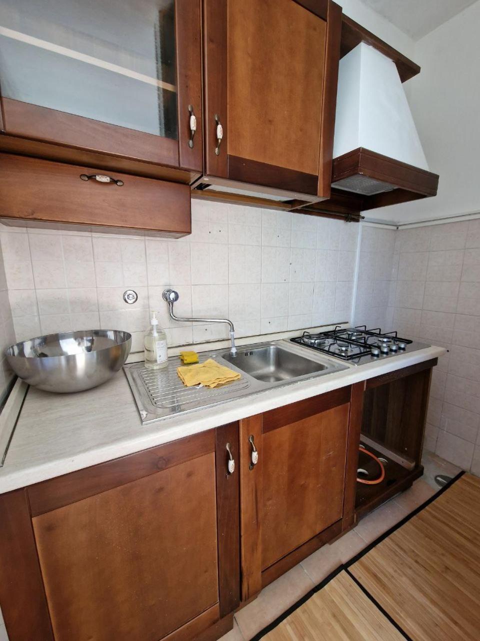 Hotel Beach House Scalzone Castel Volturno Exterior foto